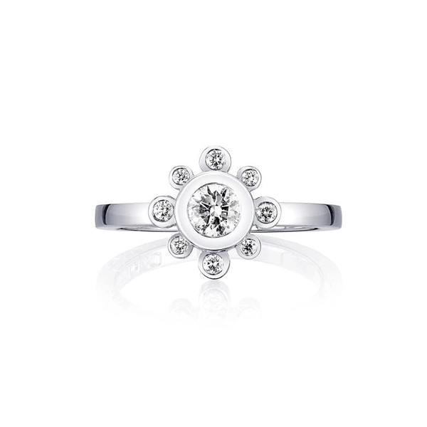 Sweet Hearts Crown Ring 0.30 ct White Gold - Efva Attling ringar - Snabb frakt & paketinslagning - Nordicspectra.se