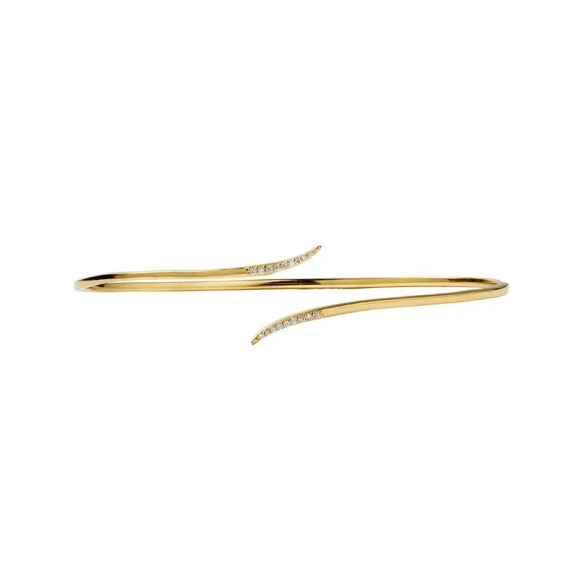 Sparkle Wrap Bangle Gold: Elegant 18K guldpläterad mässingsarmband med kubiska zirkoner