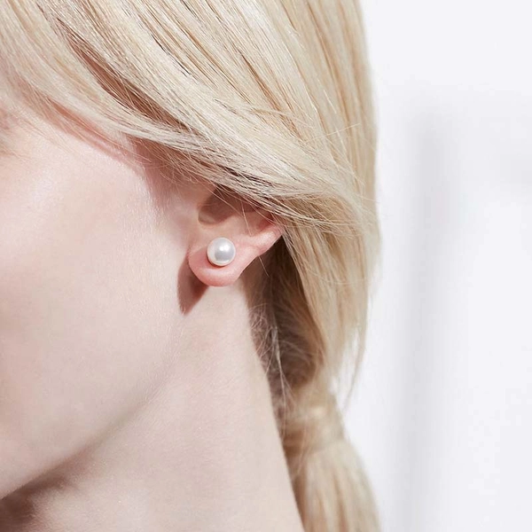 Lilian Studs L Gold - Edblad - Snabb frakt & paketinslagning - Nordicspectra.se