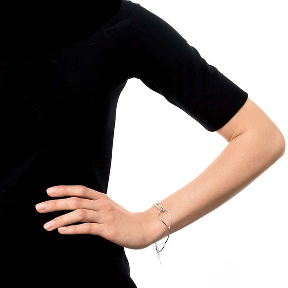 Mira Armband Tunn - Carolina Gynning Armband - Snabb frakt & paketinslagning - Nordicspectra.se