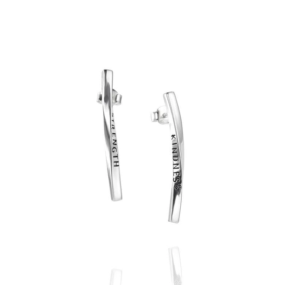 Strength & Kindness Ear von Efva Attling, Schneller Versand - Nordicspectra.de