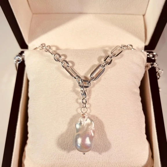 Baroque Freshwater Pearl Chunky Silver - Emma Israelsson - Snabb frakt & paketinslagning - Nordic Spectra