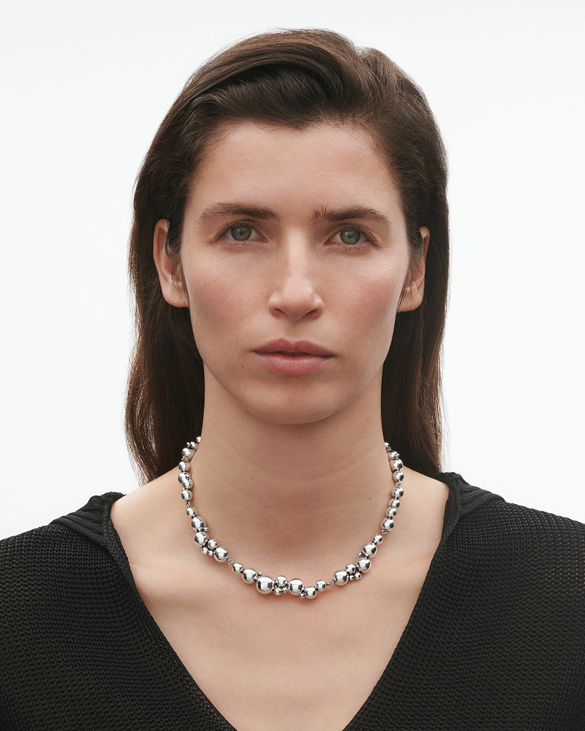 GJ_SS25_ECOM_SHOOT_MOONLIGHT_GRAPES_NECKLACE_20001008 (1)