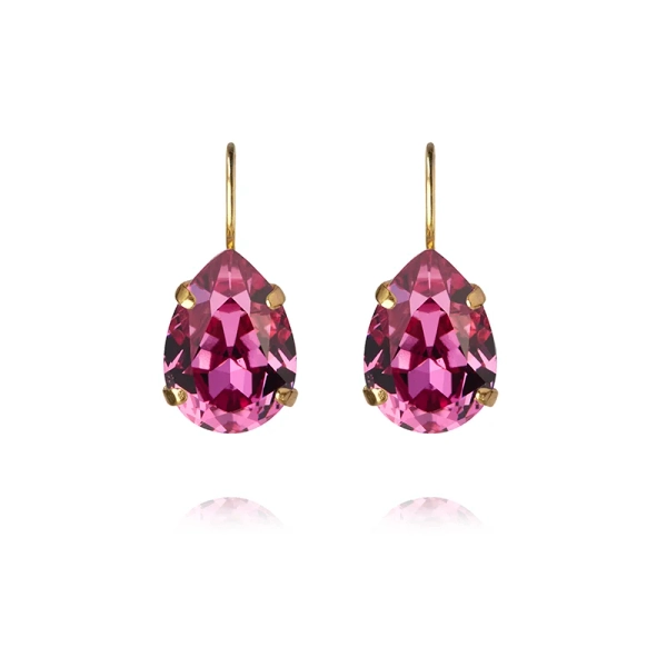 Caroline Svedbom Mini Drop Earrings i guld med mörkrosa Swarovski-kristaller