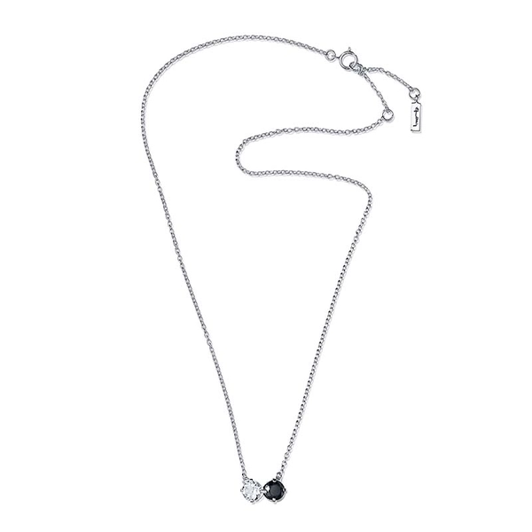 The Storm & I Necklace Crystal Quartz/Onyx - Efva Attling - Skandinaviska Designsmycken - Nordic Spectra