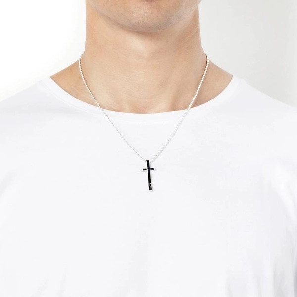 Little Simon Cross Pendant - Efva Attling halsband - Snabb frakt & paketinslagning - Nordicspectra.se