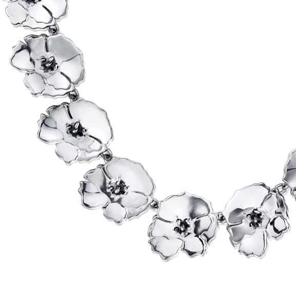 Anemone Collier i silver med skira blommor