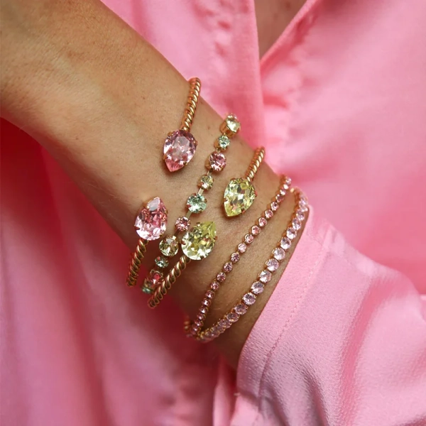 Mini Drop Bracelet Gold Light Rose - Caroline Svedbom - Snabb frakt & paketinslagning - Nordic Spectra