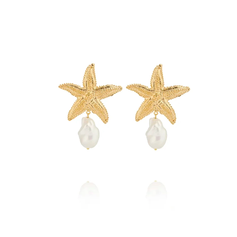 Caroline Svedbom - Seastar Statement Earrings Gold Pearl