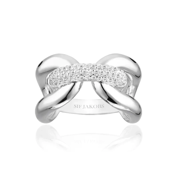 Capri Tre Ring i silver med gnistrande cubic zirconia-stenar från Sif Jakobs