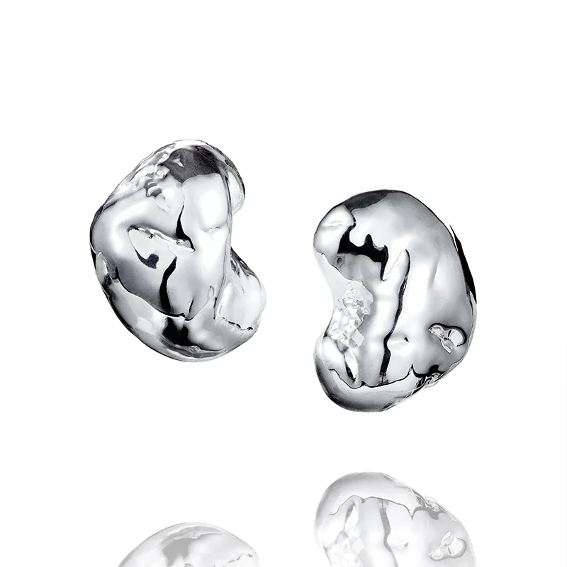 Efva Attling - Cashew Ear