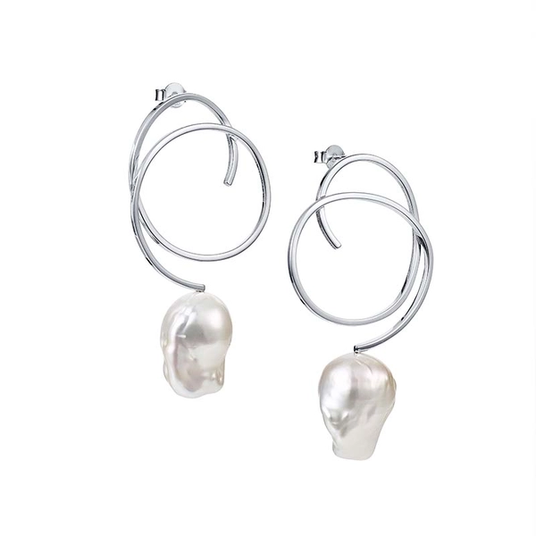 Curly Pearly Ear - Efva Attling - Skandinaviska Designsmycken - Nordic Spectra