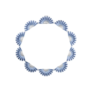 Daisy Blue Half Flower Necklace - Georg Jensen - designkorut nopeilla ja turvallisilla toimituksilla - Nordic Spectra