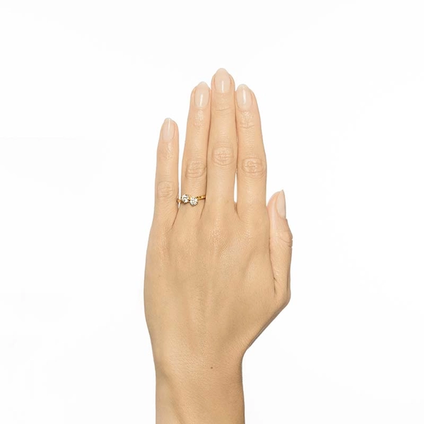 Twin Star Ring Gold - Efva Attling - Suuri valikoima & ilmainen lahjapaketointi - Nordicspectra.fi