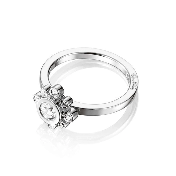 Sweet Hearts Crown Ring 0.30 ct White Gold - Efva Attling ringar - Snabb frakt & paketinslagning - Nordicspectra.se