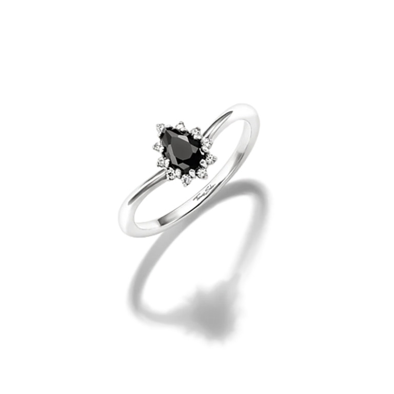 Svart Droppe True Romance Ring i återvunnet 925-silver med mörk droppformad zirkonia