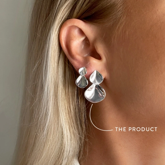 inspirerade av hortensiablommans blad med två överlappande organiska former.