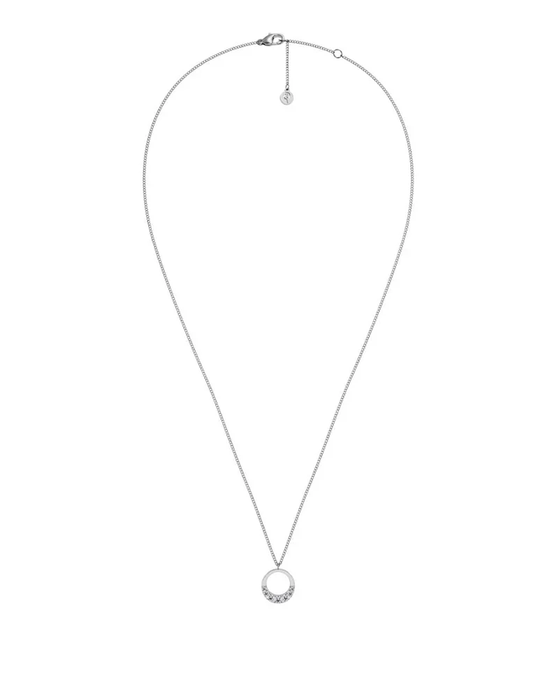 Halsband i polerat stål med runt hänge dekorerat med skimrande cubic zirconia-stenar från Edblads Monarch-kollektion.