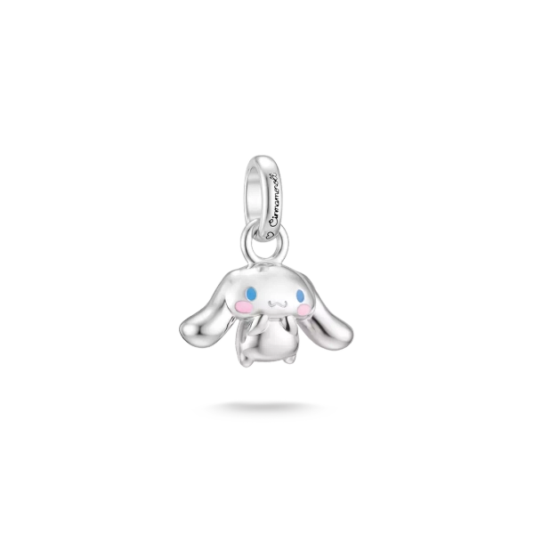 CC Connect Hello Kitty Cinnamoroll berlock i silverpläterad legering med ljusblå och rosa handmålade emaljdetaljer