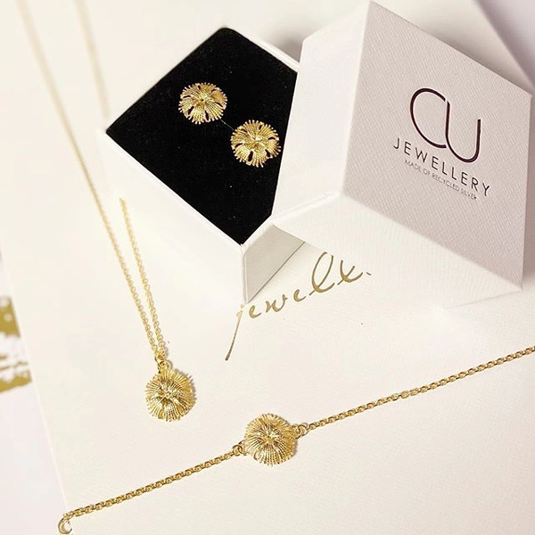 Gatsby Small Brace Gold -CU Jewellery - Snabb frakt & paketinslagning - Nordicspectra.se