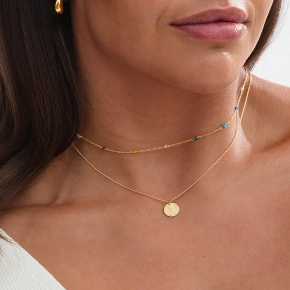 Santa Monica Necklace Gold - Syster P - Snabb leverans & Gratis paketinslagning - Nordic Spectra