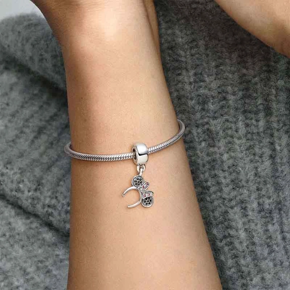Disney Minnie Maus mit Pavé-Haarschleife Charm-Anhänger von PANDORA, Schneller Versand - Nordicspectra.de