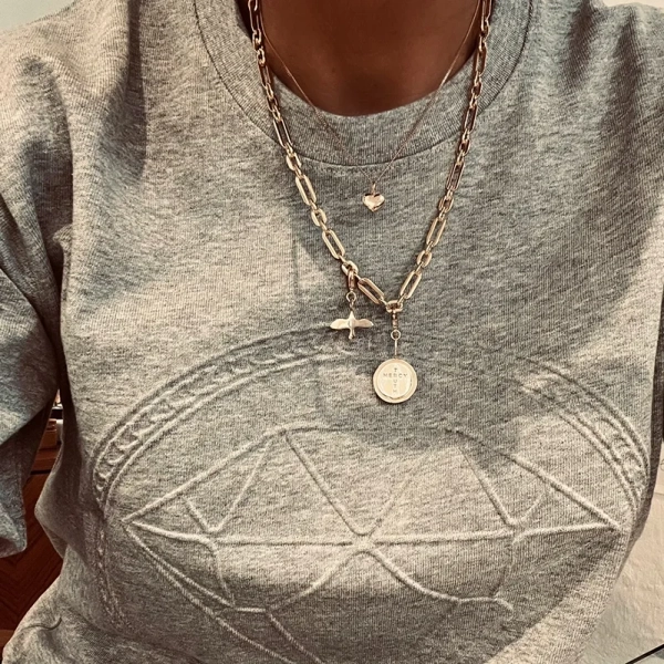 FHL Coin Charm Gold - Emma Israelsson - Snabb frakt & paketinslagning - Nordic Spectra