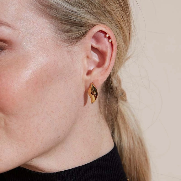 Dune Studs S Gold - Edblad - Snabb frakt & paketinslagning - Nordicspectra.se