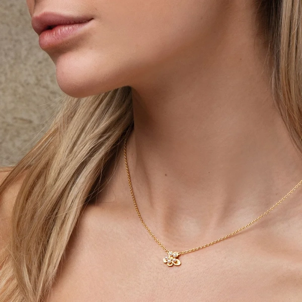 designat av Efva Attling.