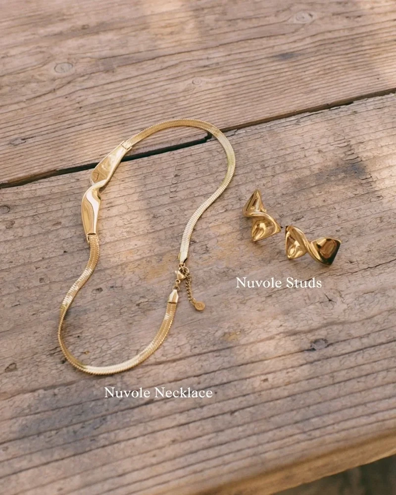 edblad-nuvole-necklace-gold-pi-128028-6