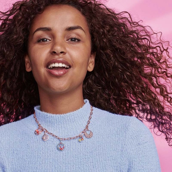 Pandora Me Sisäinen Tuli Riipus - PANDORA - Suuri valikoima & ilmainen lahjapaketointi - Nordicspectra.fi