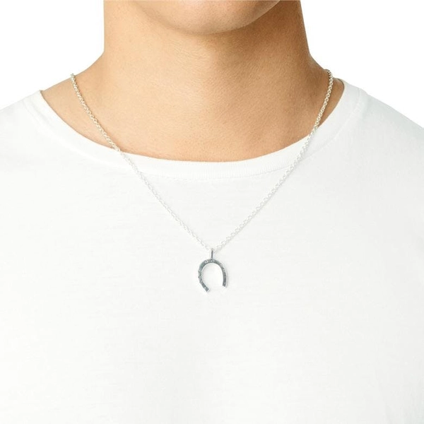 Take No Shit Large Pendant - Efva Attling - Suuri valikoima & ilmainen lahjapaketointi - Nordicspectra.fi