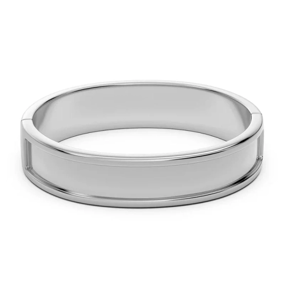 knapplås och enkel öppning. Finns i storlekarna Small och Large.