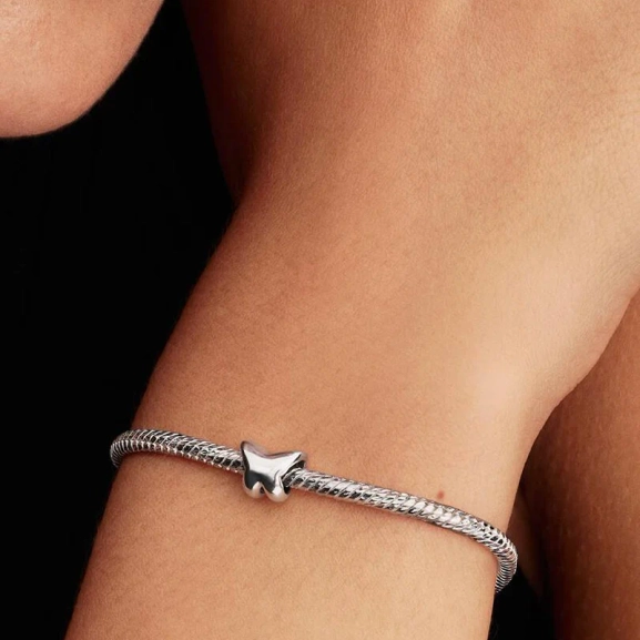 Symbol für Transformation und friedvolles Wachstum. Perfekt