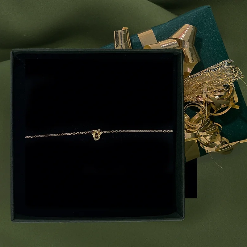 Drakenberg SjĆ¶lin - Presentset Le Knot Bracelet Gold