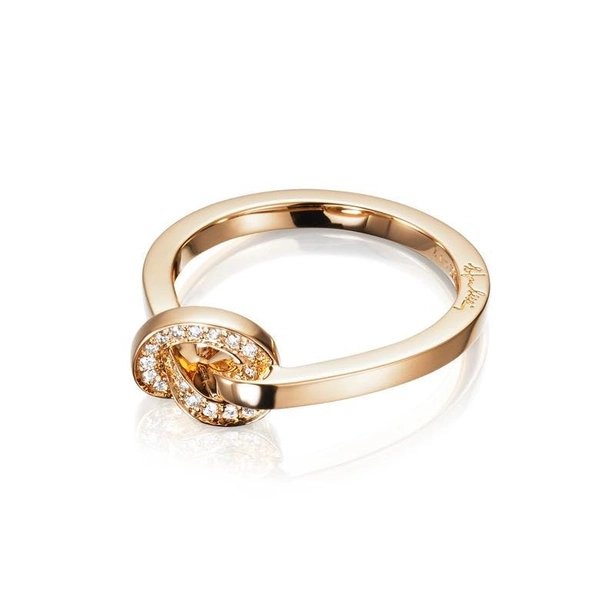 Love Knot & Stars Ring Gold - Efva Attling ringar - Snabb frakt & paketinslagning - Nordicspectra.se