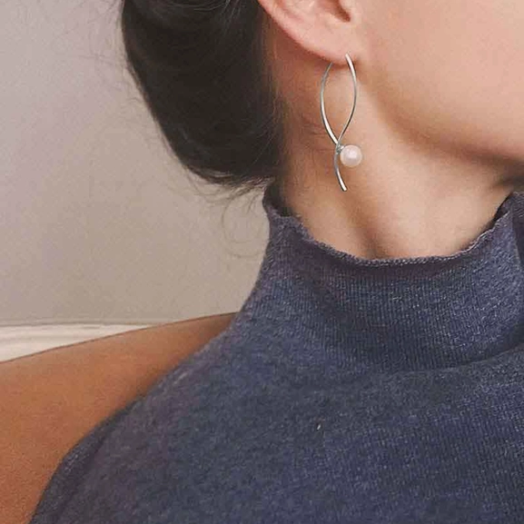 Le Pearl Earrings - Drakenberg/Sjölin - Suuri valikoima & ilmainen lahjapaketointi - Nordicspectra.fi