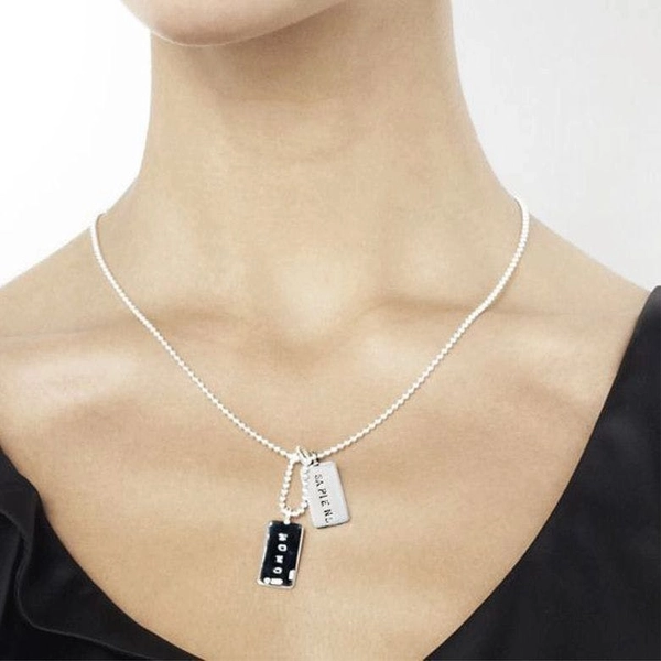 Homo Sapiens Tags - Efva Attling halsband - Snabb frakt & paketinslagning - Nordicspectra.se