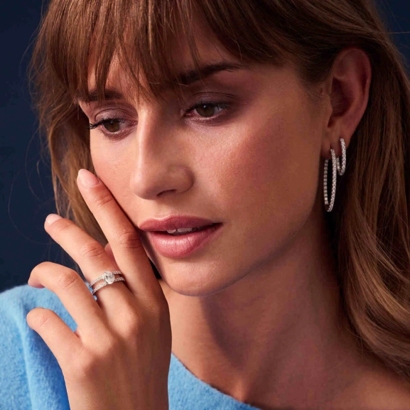 eleganta och avlånga med gnistrande Cubic Zirconia