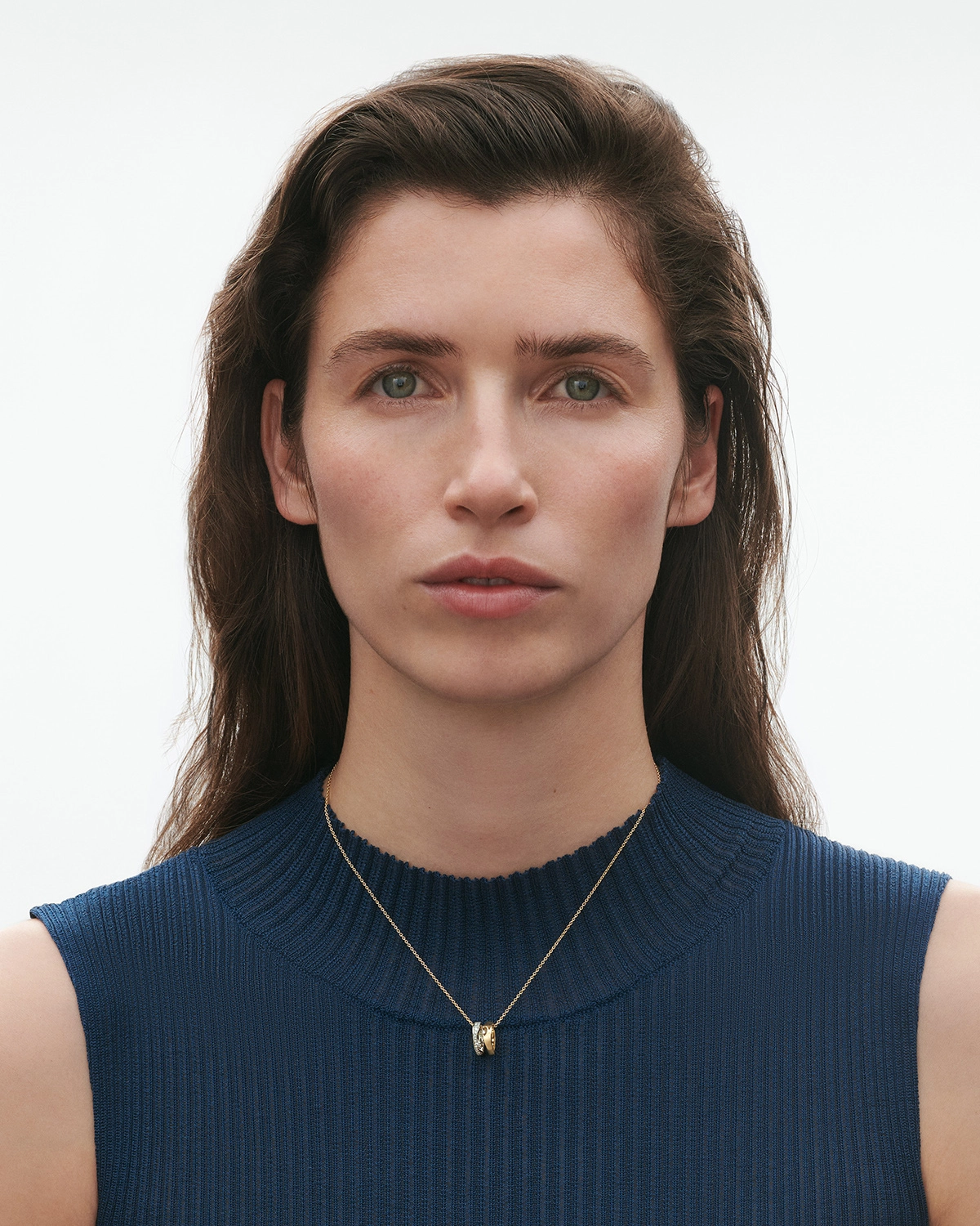 GJ_SS25_ECOM_SHOOT_FUSION_NECKLACE_10016423 (1)