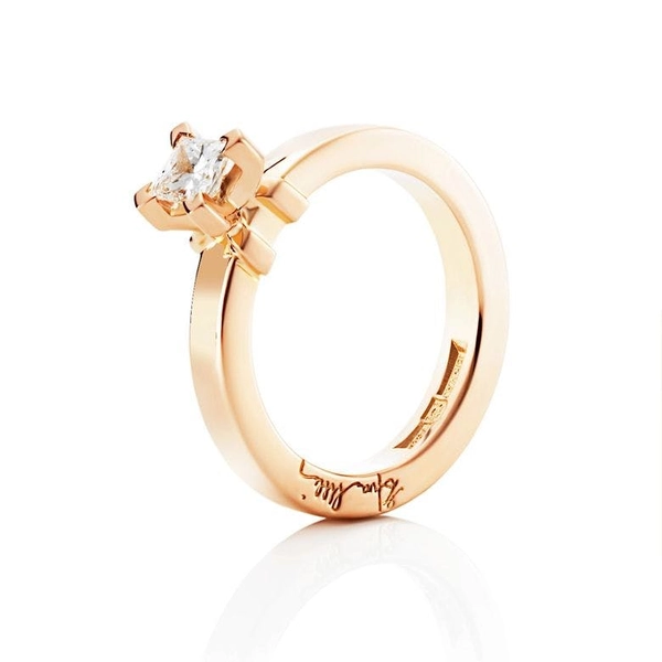Dolce Vita Princess Ring 0.40 ct Gold - Efva Attling ringar - Snabb frakt & paketinslagning - Nordicspectra.se