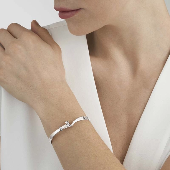 Torun Bangle Timantti - Georg Jensen - Suuri valikoima & ilmainen lahjapaketointi - Nordicspectra.fi