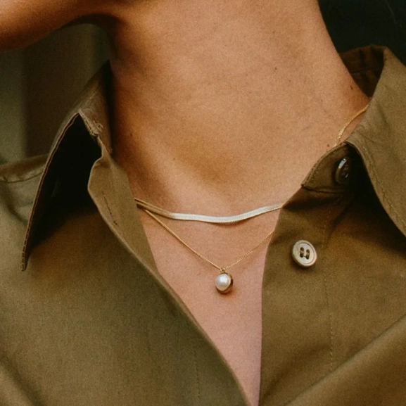 Guldhalsband från Edblad