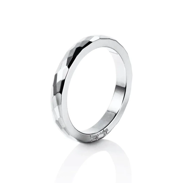 Spectra Ring White Gold - Efva Attling - Vigsel- & Förlovningsringar - Nordic Spectra