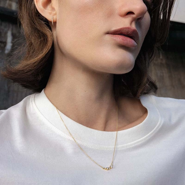 Georg Jensen Signature Diamonds 0.10 ct Creol - Georg Jensen örhängen - Snabb frakt & paketinslagning - Nordicspectra.se
