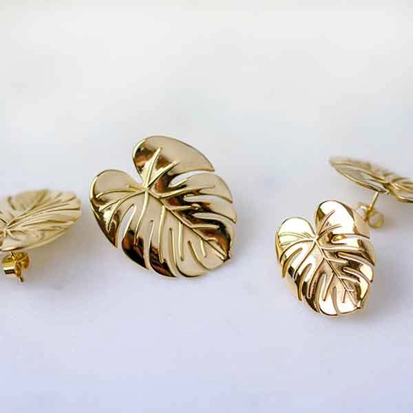 Palm Leaf Earrings Gold - Emma Israelsson - Snabb frakt & paketinslagning - Nordicspectra.se