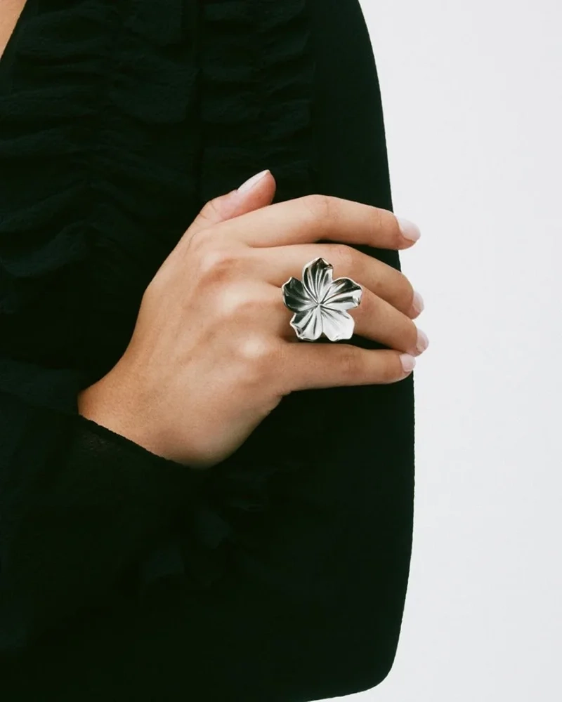 edblad-jasmine-ring-l-steel-pi-129852-v1-6