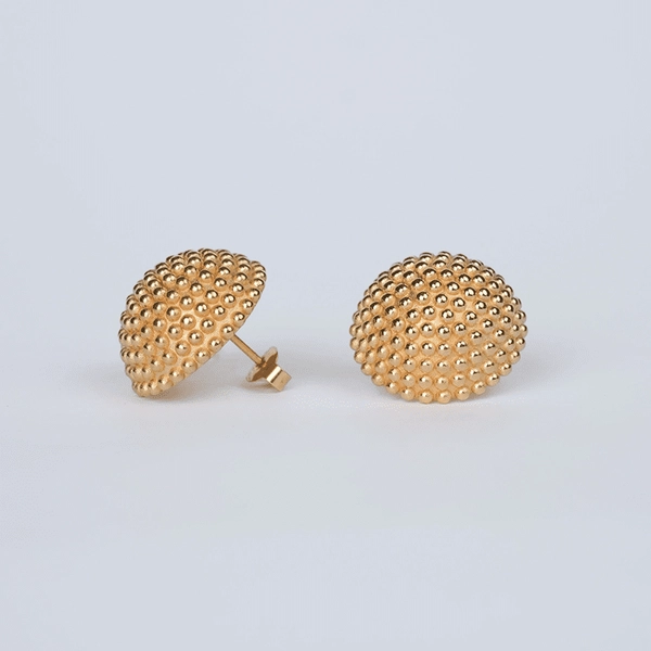 Dew Globe Earrings Gold - Emma Israelsson - Suuri valikoima & ilmainen lahjapaketointi - Nordicspectra.fi