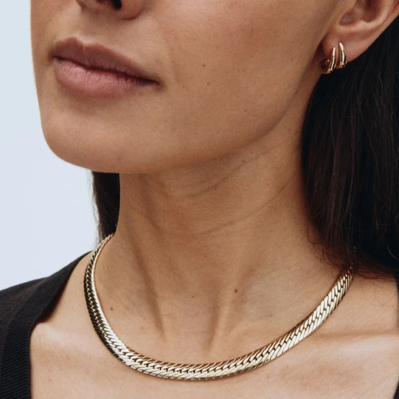 Spire Hoops S Gold från Edblad