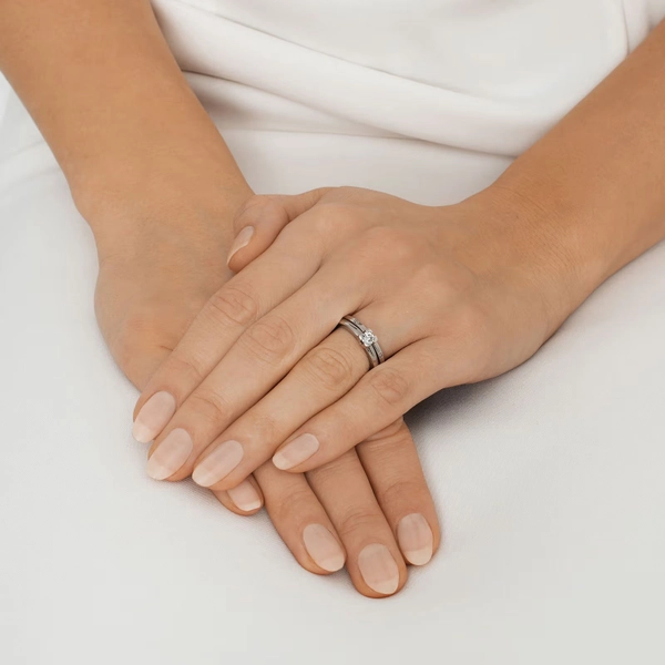 13-102-01124-efva-attling-thin-i-love-you-on-top-ring-1